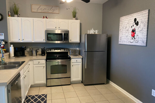 Our newly remodeled kitchen has everything you need to prepare a quick snack or a gourmet meal